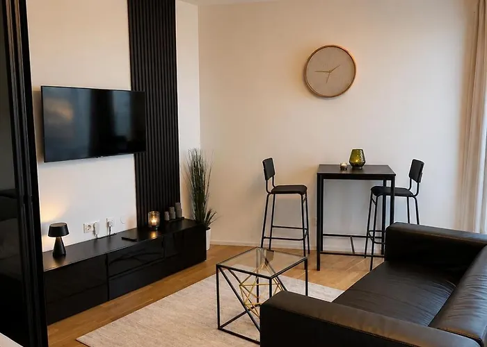 Hauptbahnhof Executive Apartment *